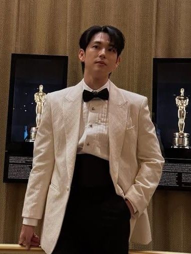 Latest photo of Yim Siwan