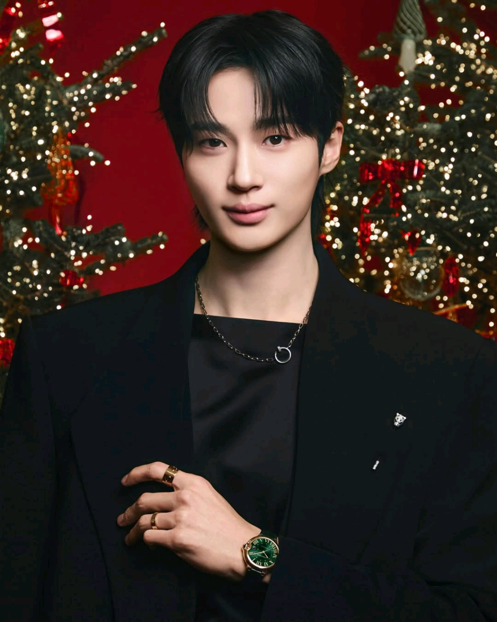 Behind-the-scenes cut of Byeon Wooseok