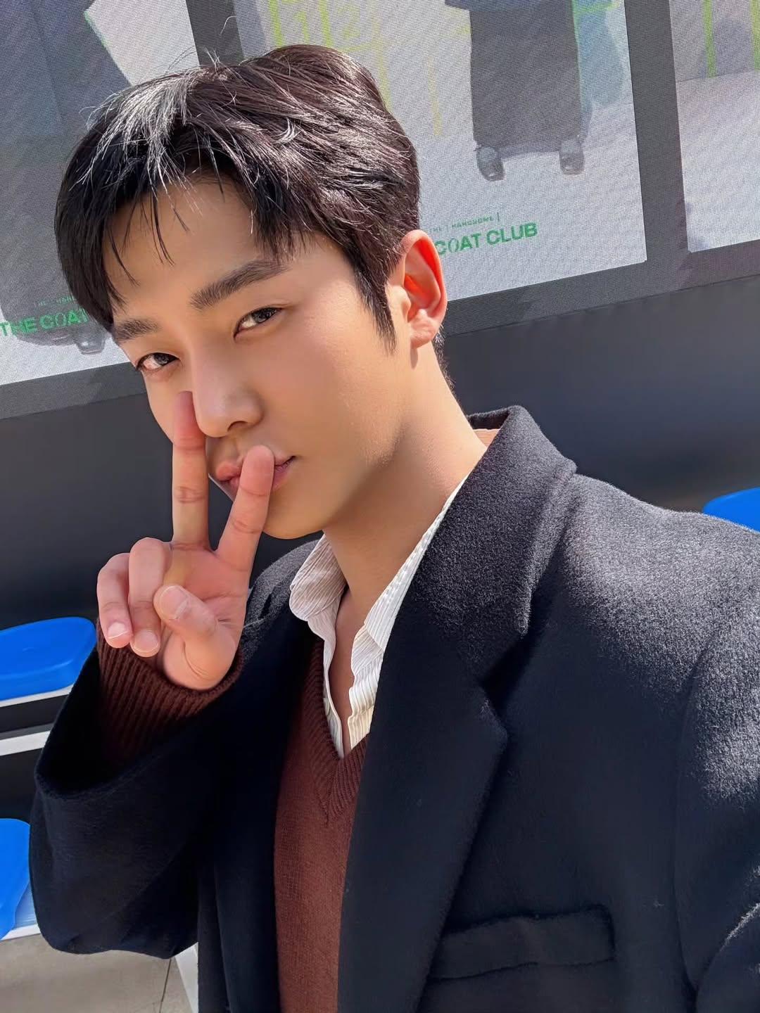 로운 최근 활동샷