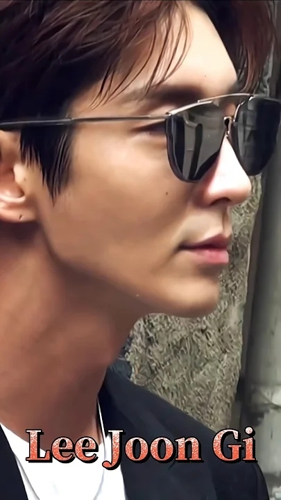 粉絲拍下的李準基瞬間