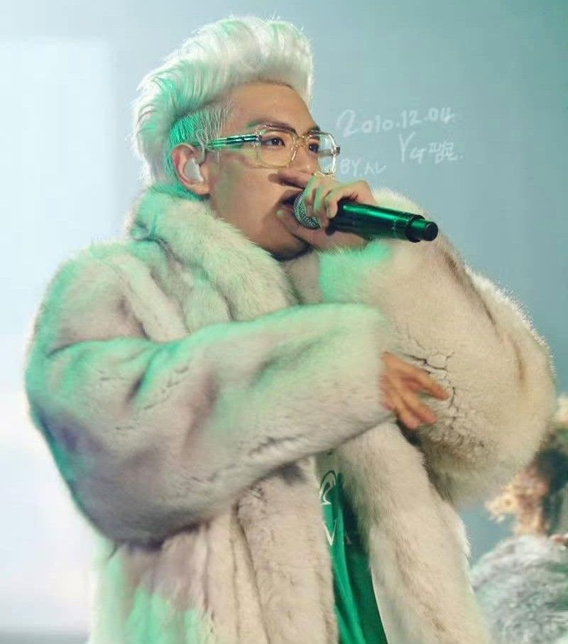 Latest photo of T.O.P