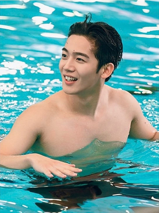 Behind-the-scenes cut of Kim Yohan