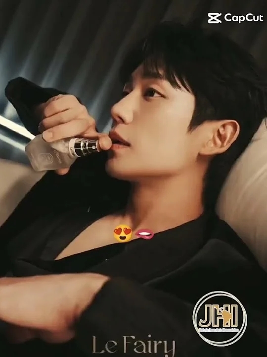 정해인의 비하인드 컷