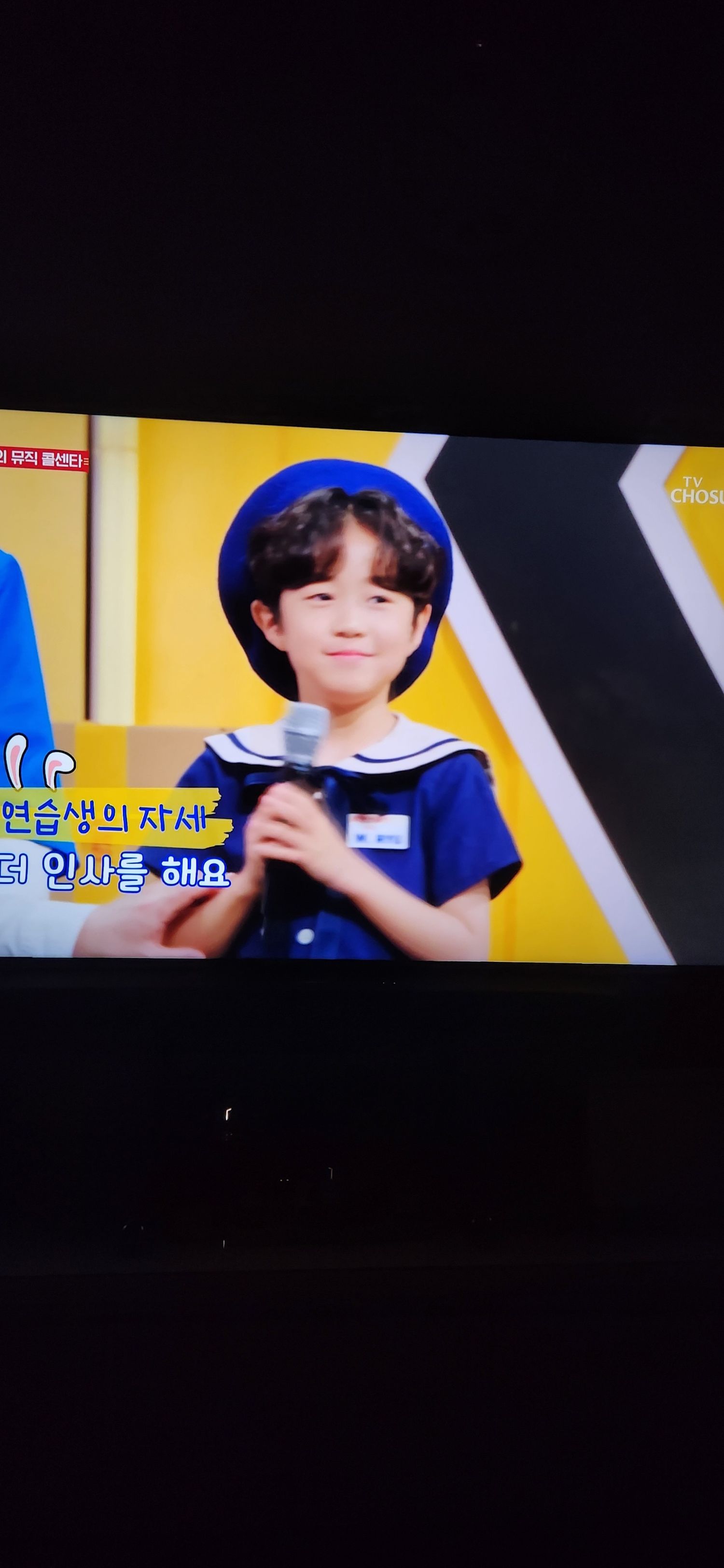 Behind-the-scenes cut of You Jiwoo