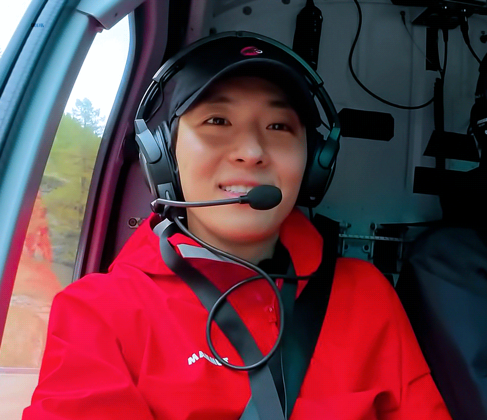 Behind-the-scenes cut of Dex