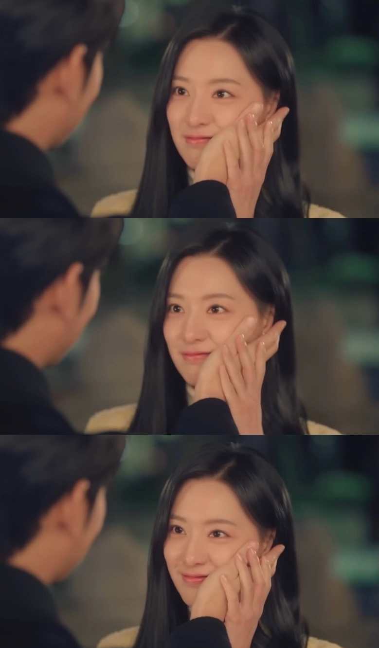김지원의 비하인드 컷