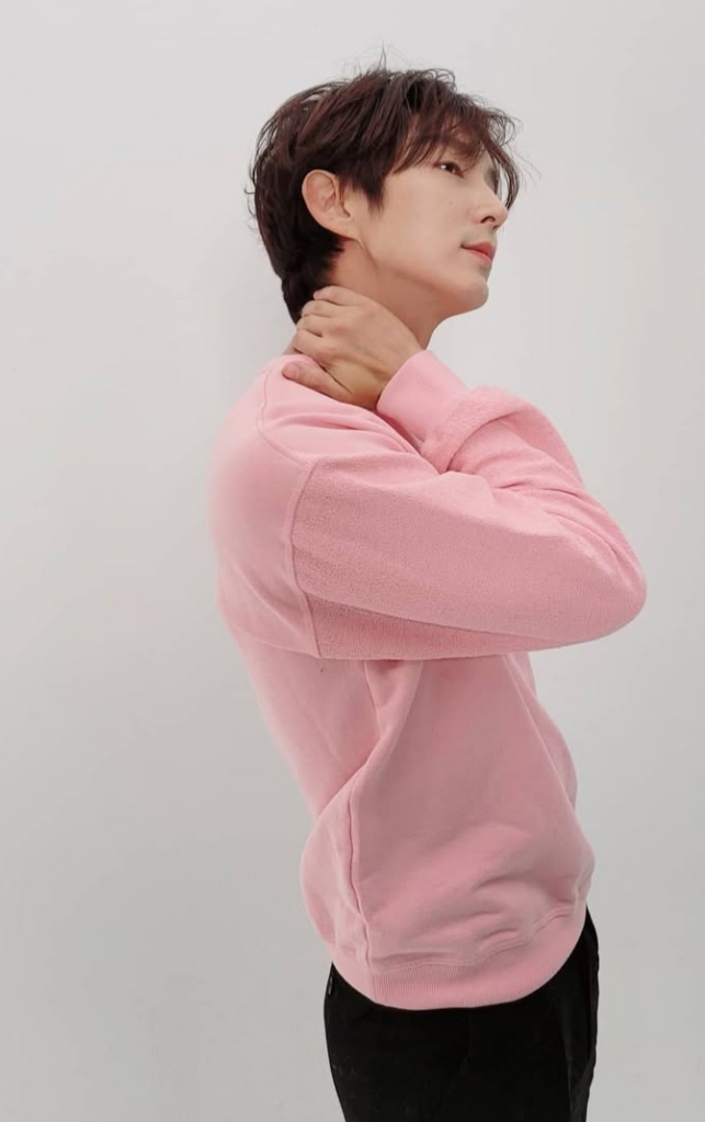 Cuplikan di balik layar dari Lee Joongi