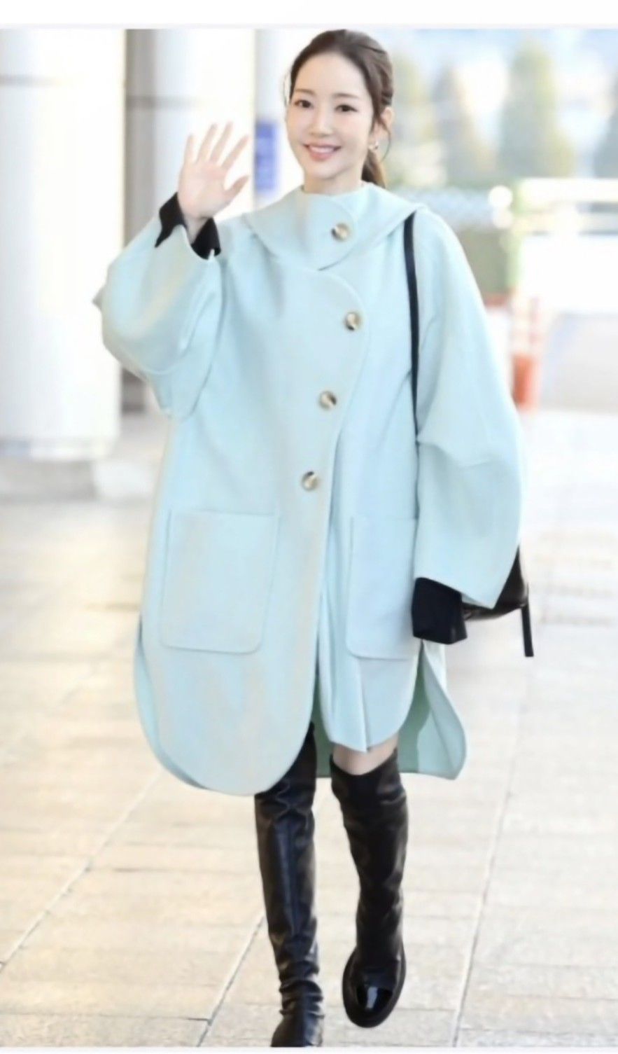 Behind-the-scenes cut of Park Minyoung