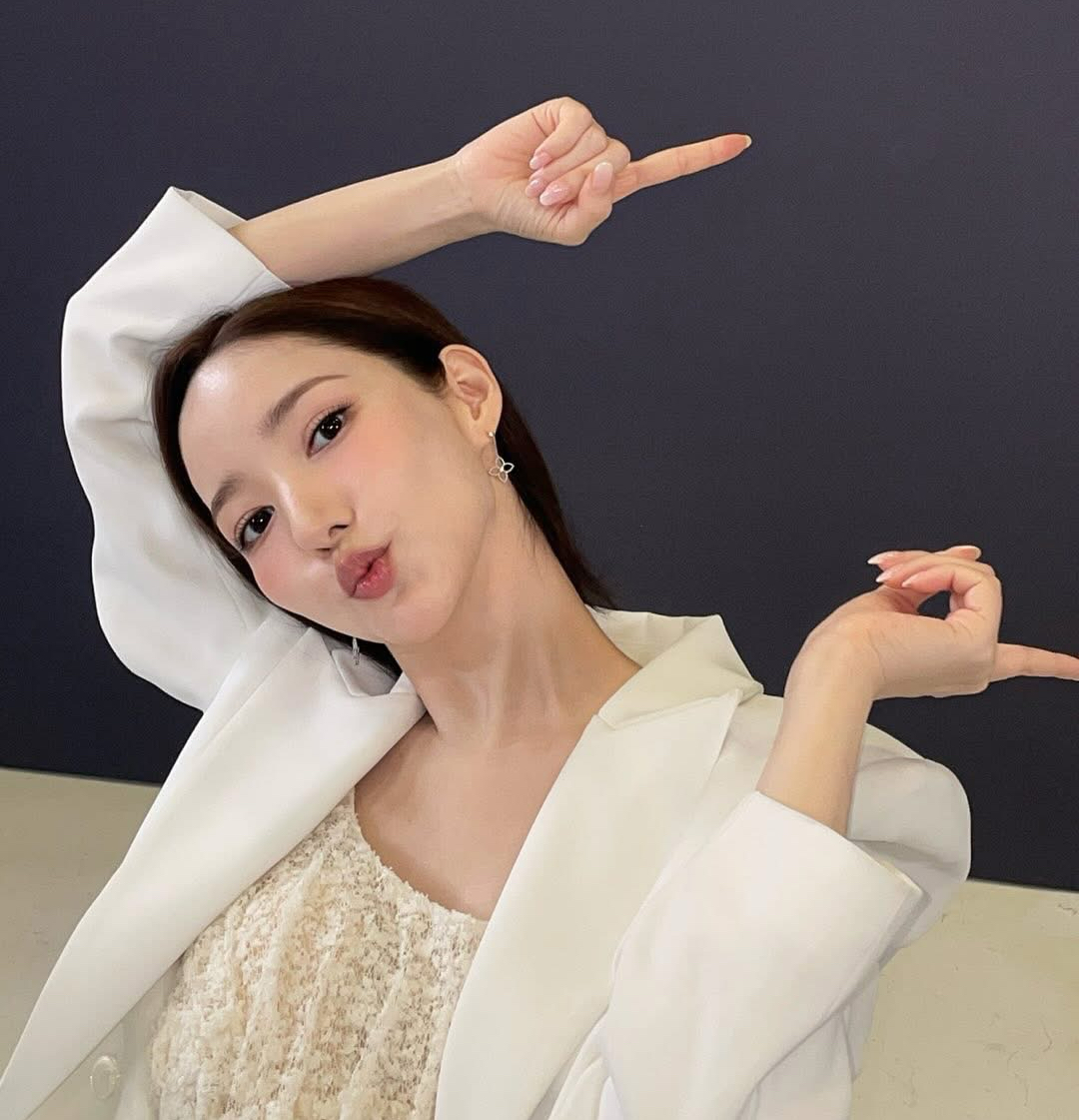 박민영의 비하인드 컷