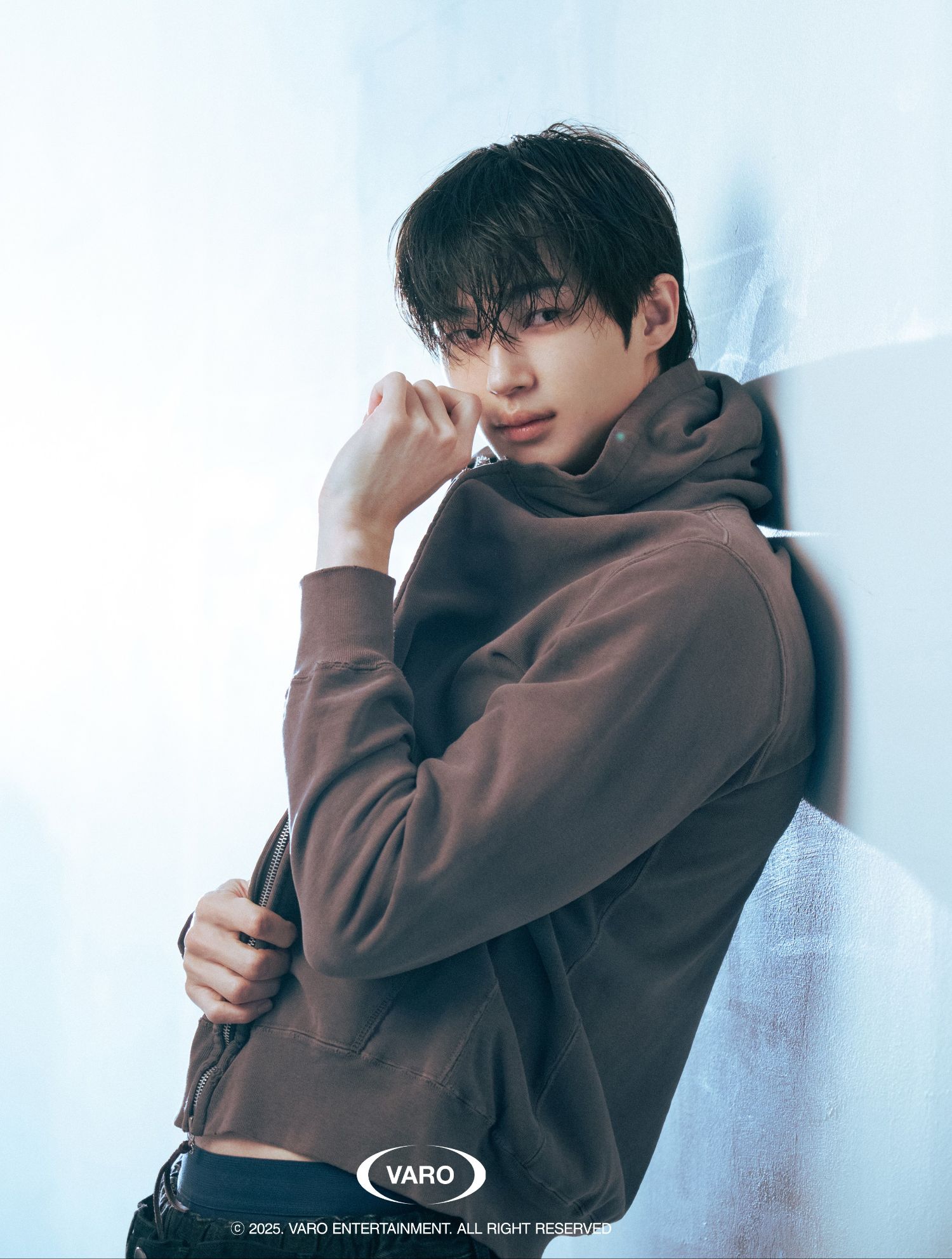 粉丝拍下的边佑锡瞬间