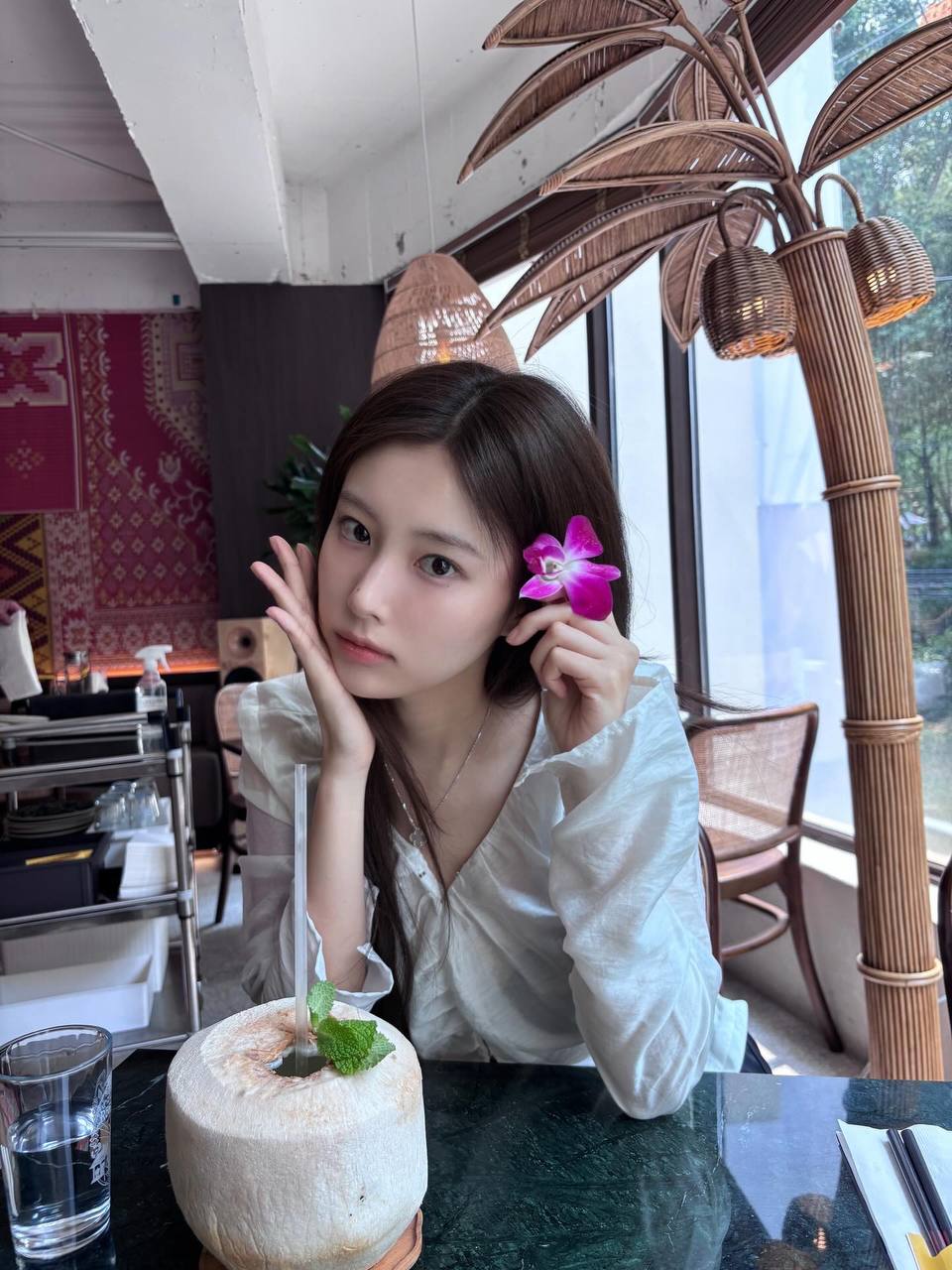 Recent activity shot of Kang Hyewon