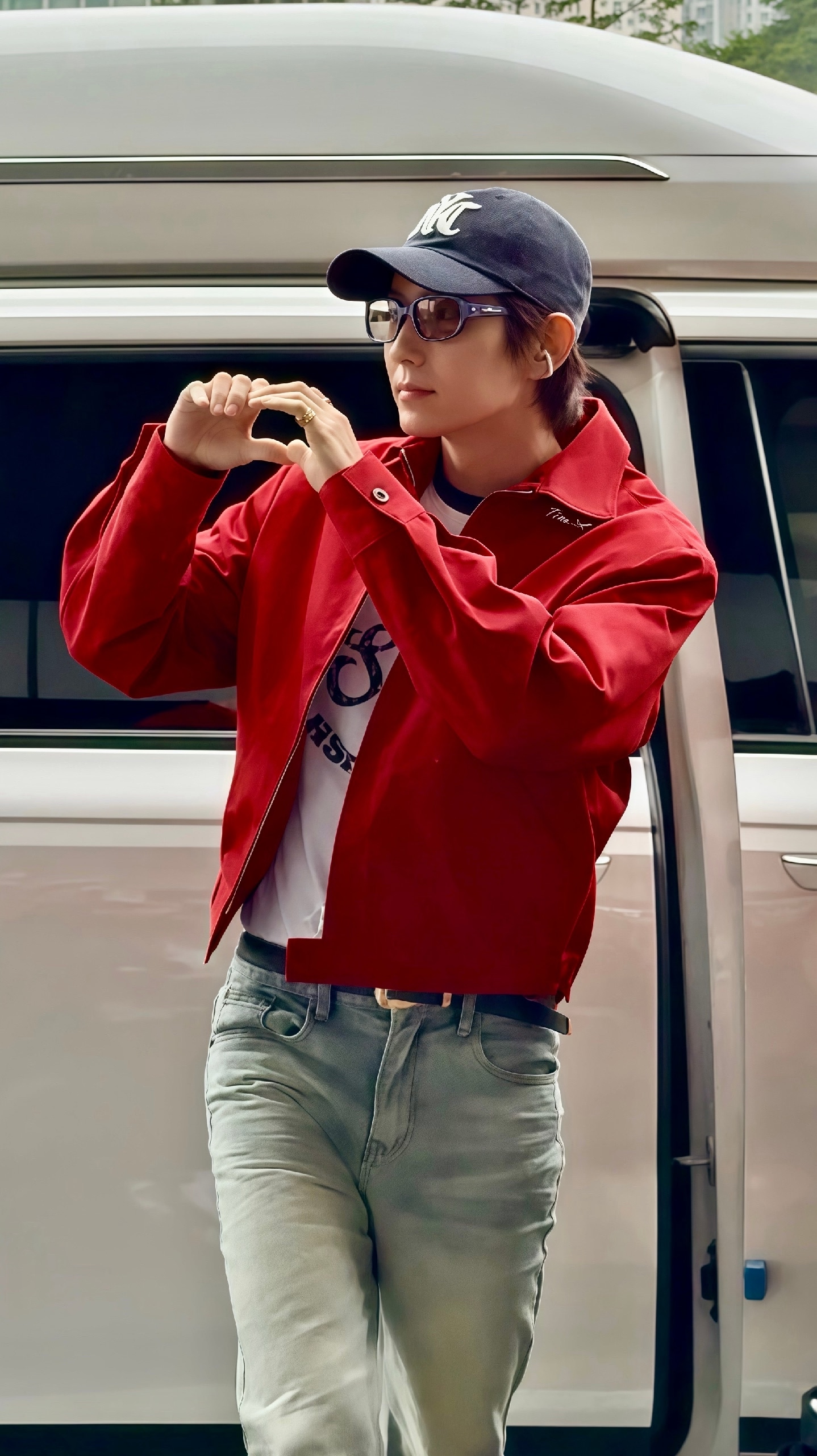 A moment captured by a fan of Lee Joongi