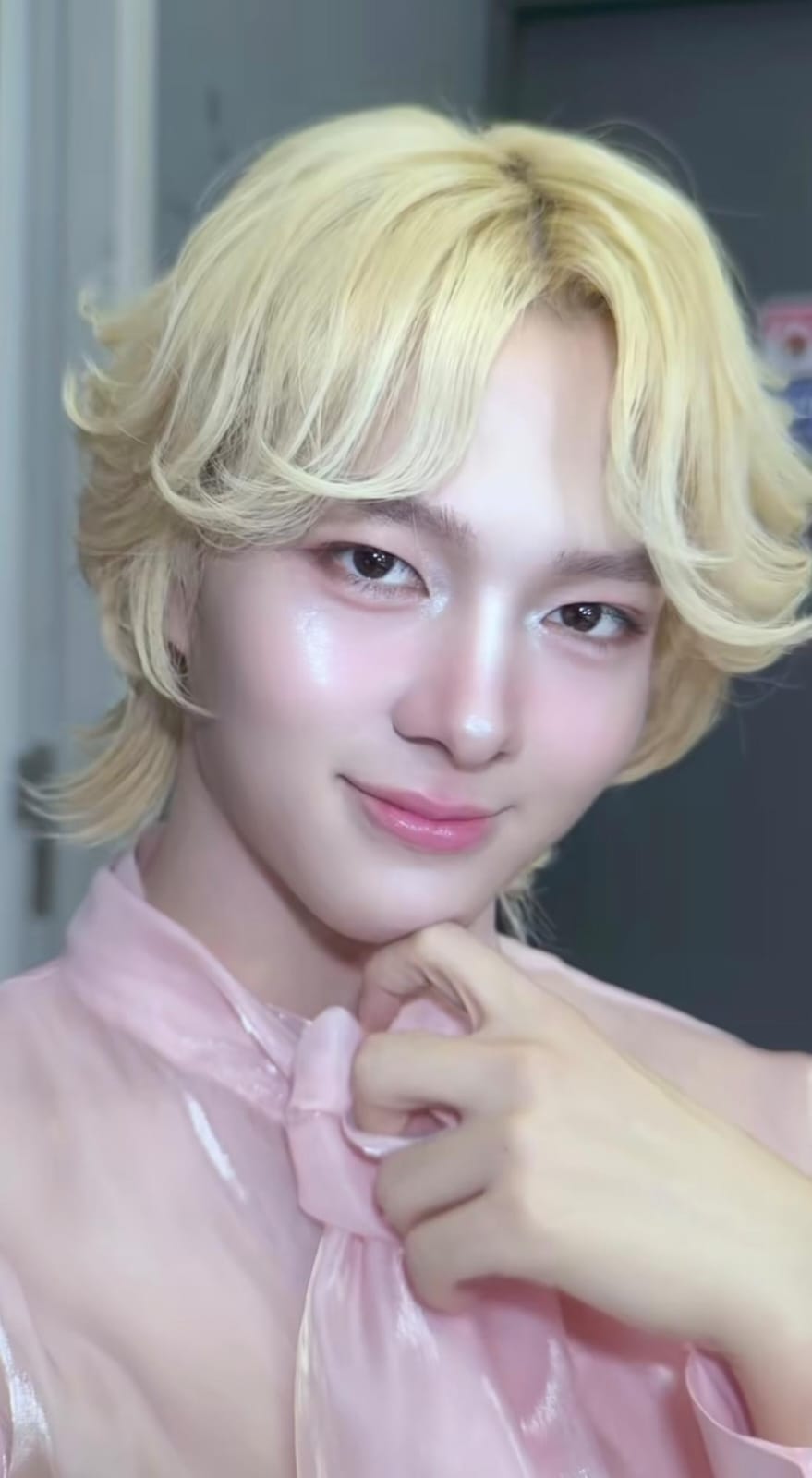 NuNew background image recommended by Choeaedol Celeb fandom