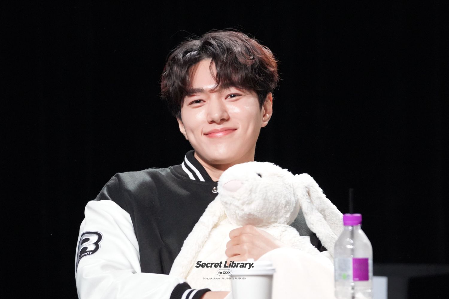 Latest photo of Kim Myungsoo (L)