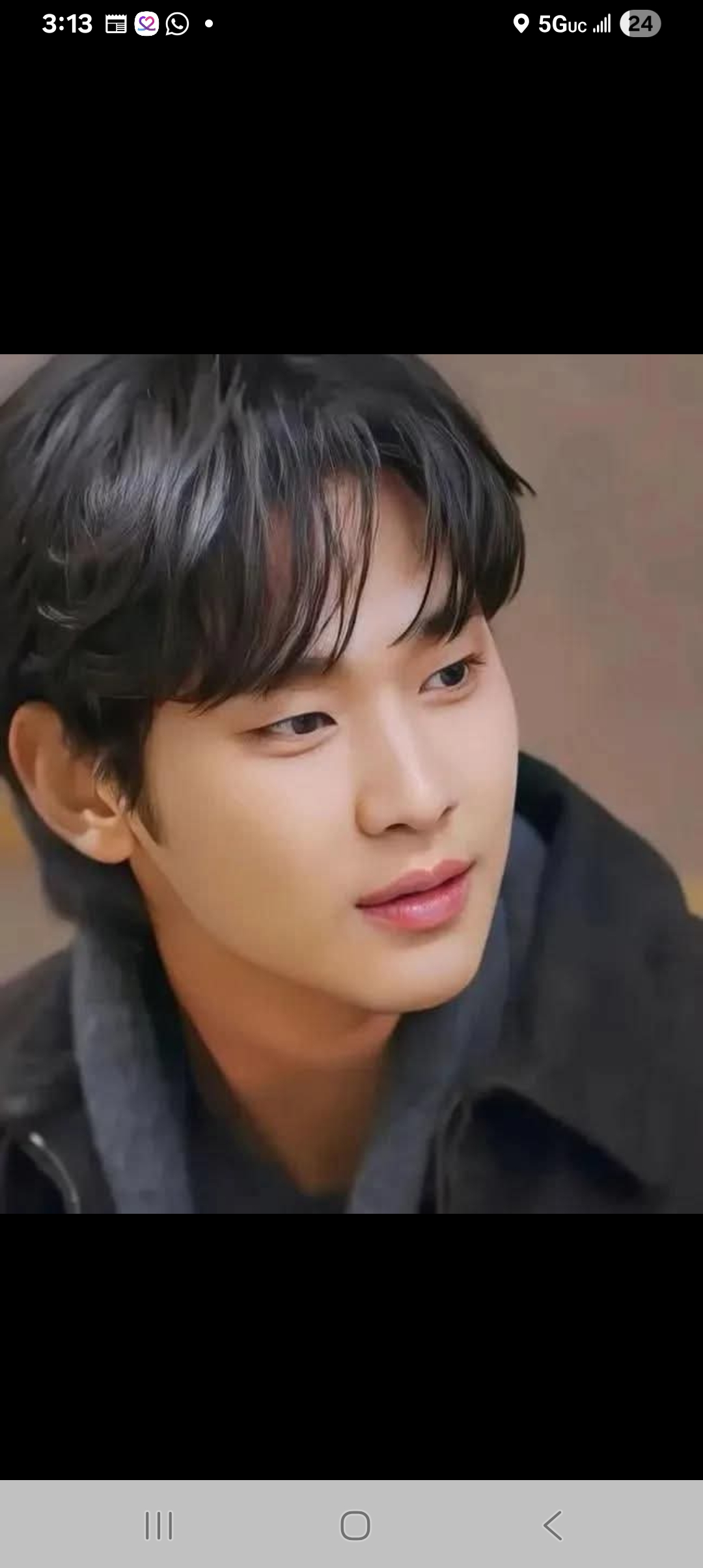 Behind-the-scenes cut of Kim Soohyun