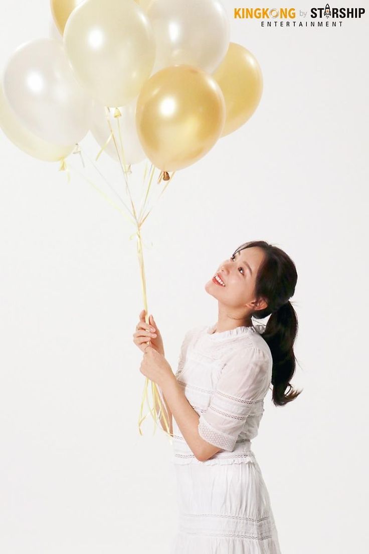 A moment captured by a fan of Kim Jiwon