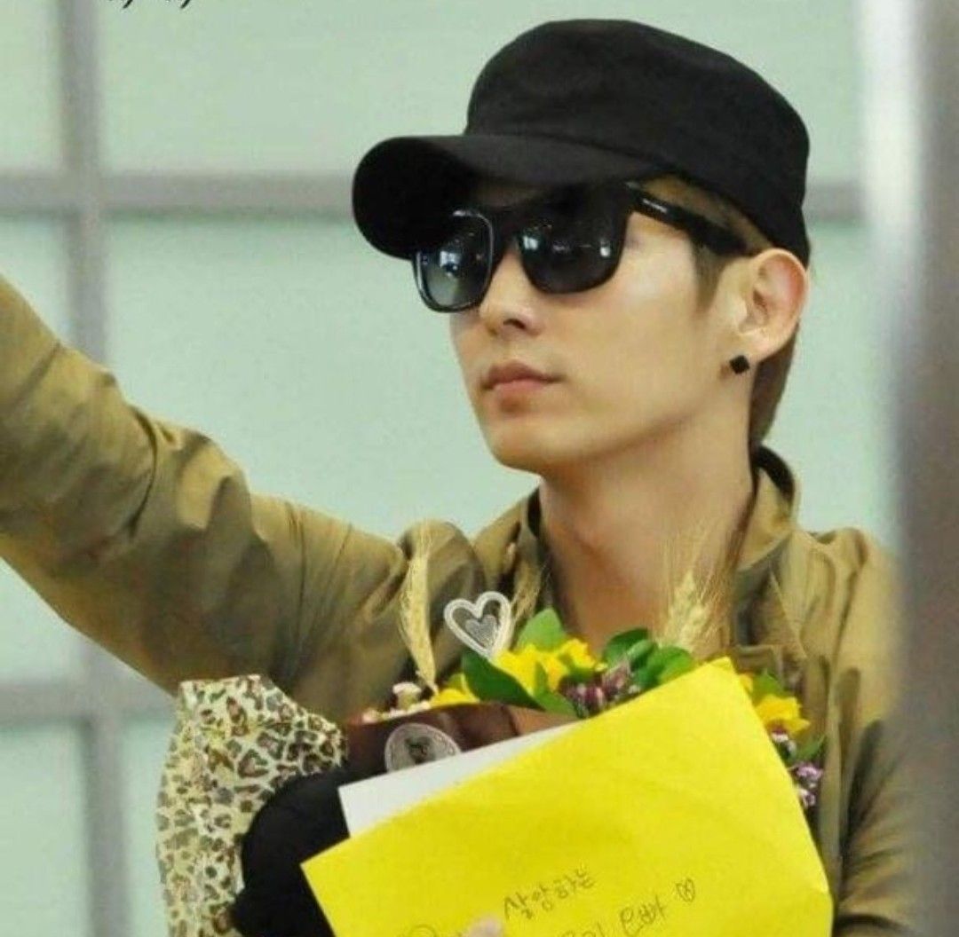 Foto terbaru dari Lee Joongi