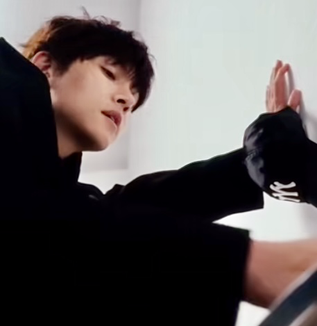 Latest photo of Ji Changwook