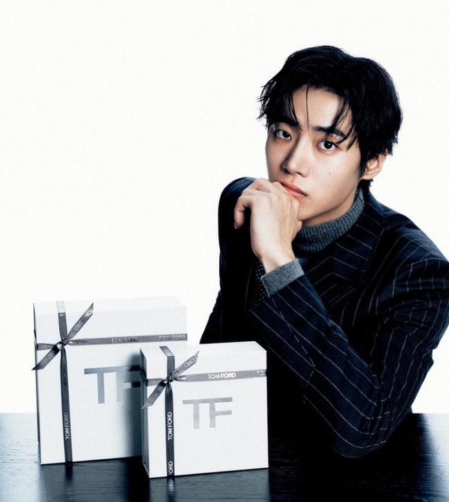 Behind-the-scenes cut of Choo Youngwoo
