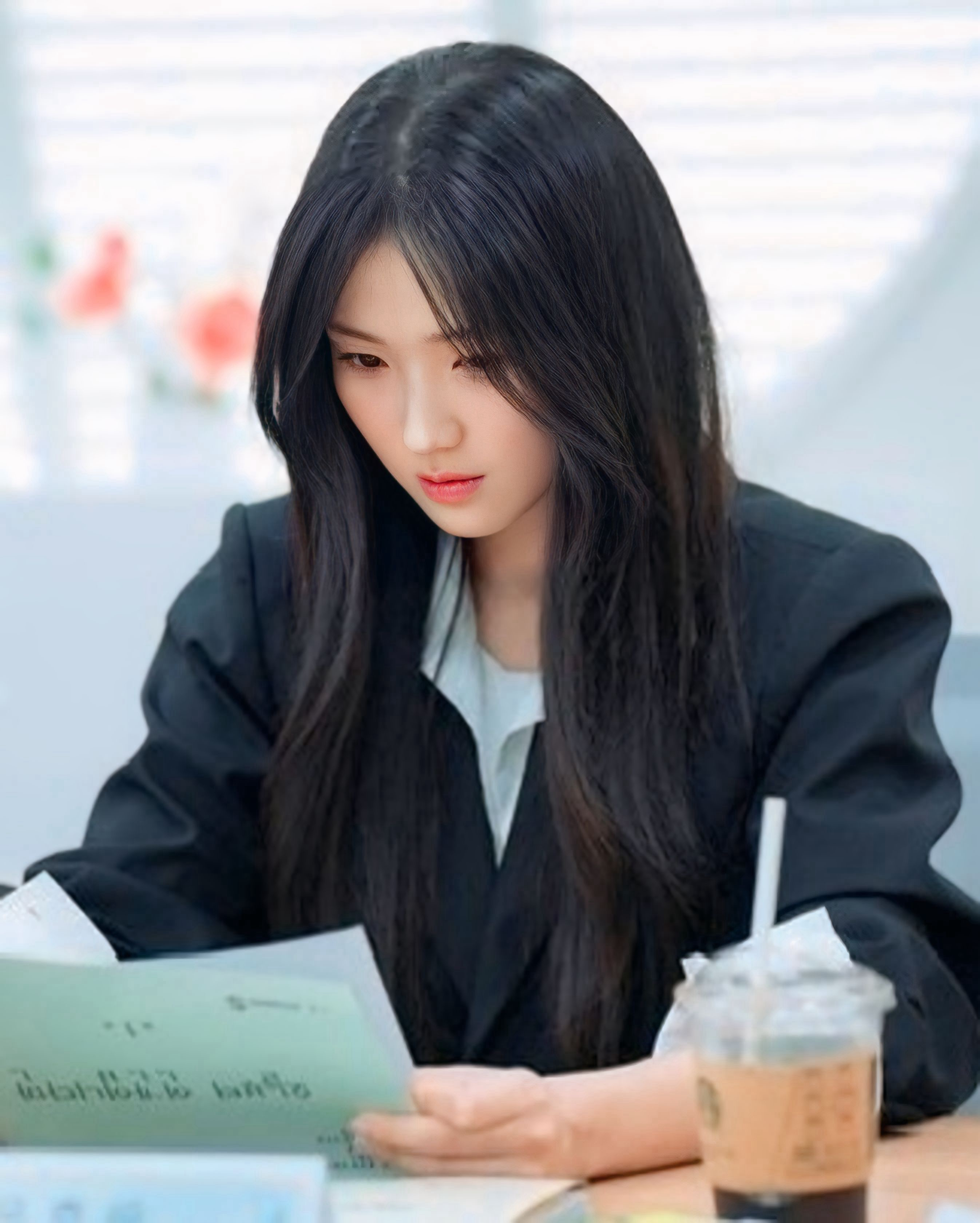 A moment captured by a fan of Kim Hyeyoon