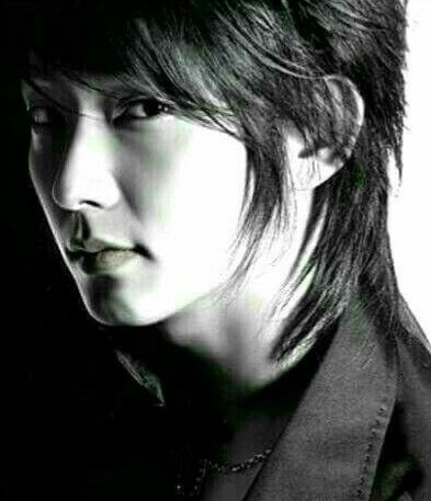 Latest photo of Lee Joongi