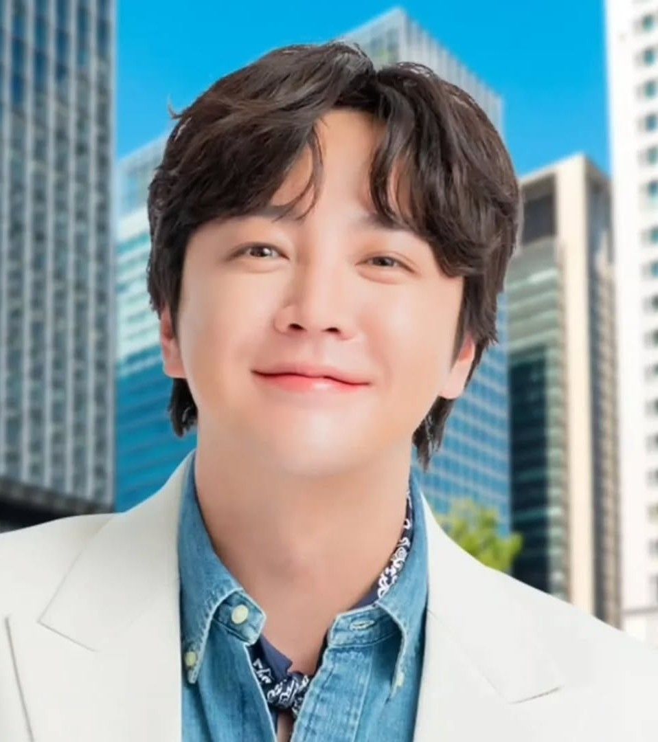 Latest photo of Jang Geunsuk