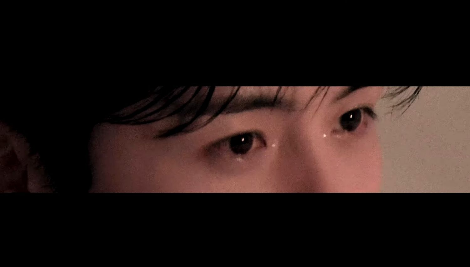 Behind-the-scenes cut of Kim Seonho