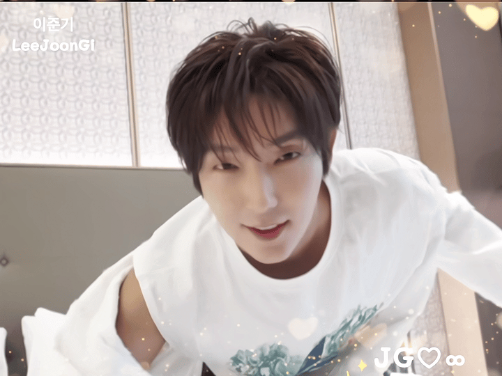 Behind-the-scenes cut of Lee Joongi