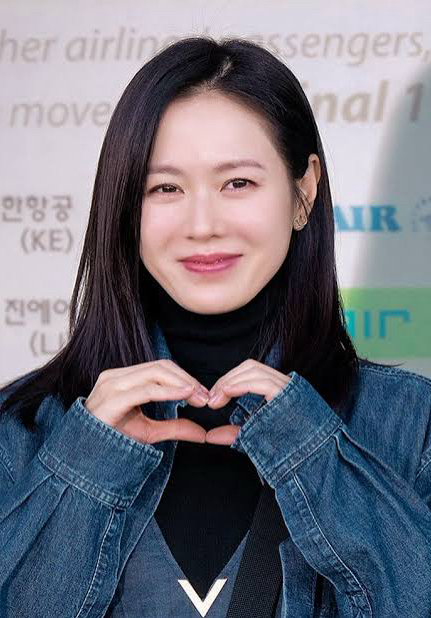 Recent activity shot of Son Yejin