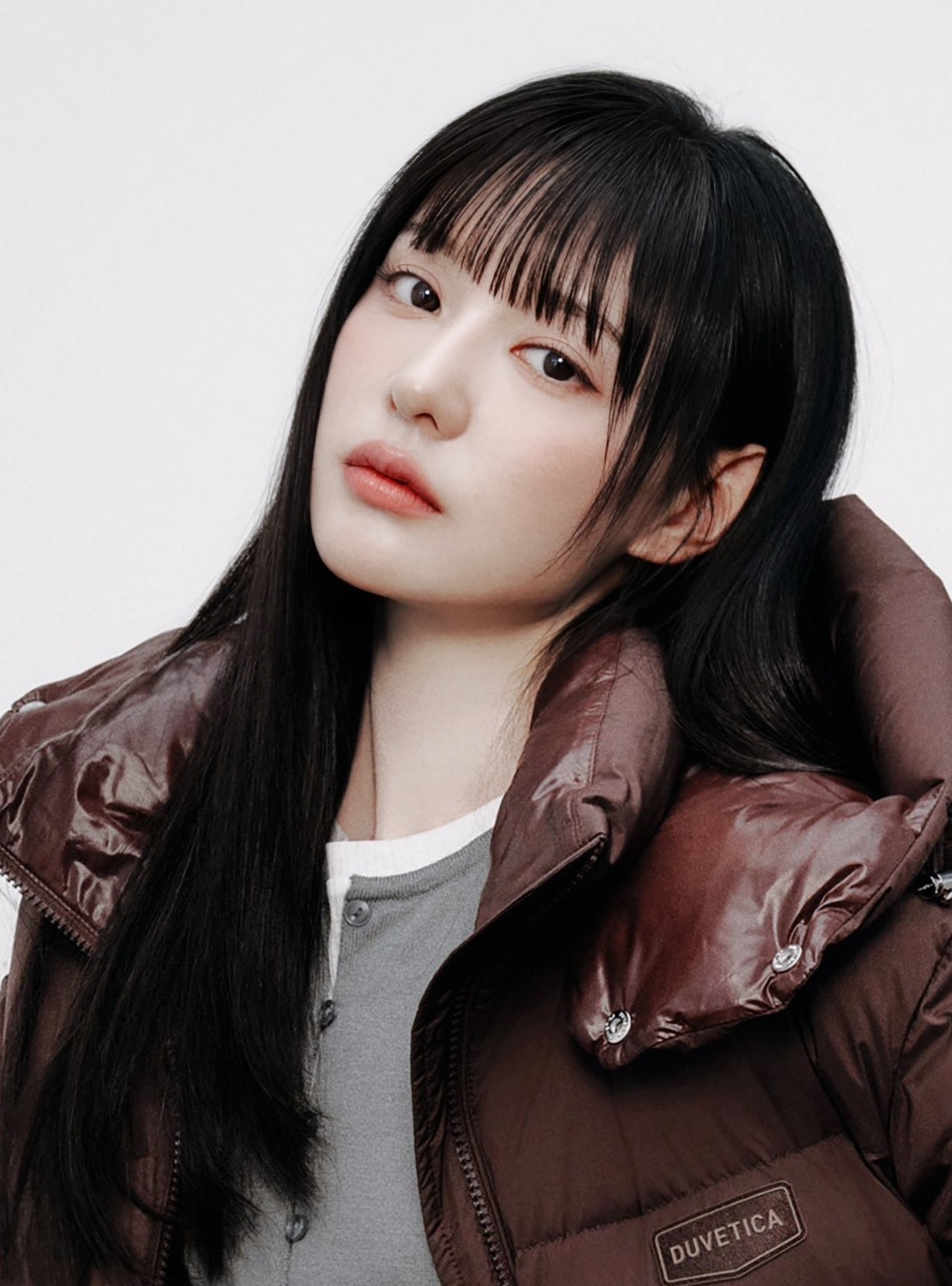 Recent activity shot of Kim Jiwon