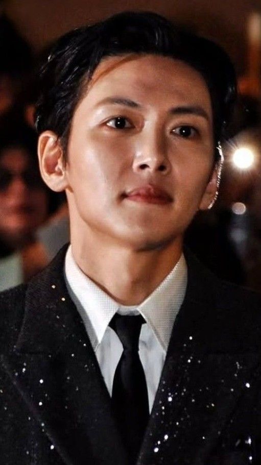 Recent activity shot of Ji Changwook