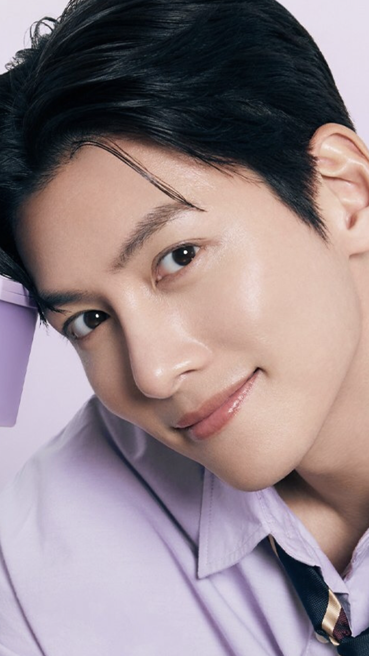 池昌旭的最新照片