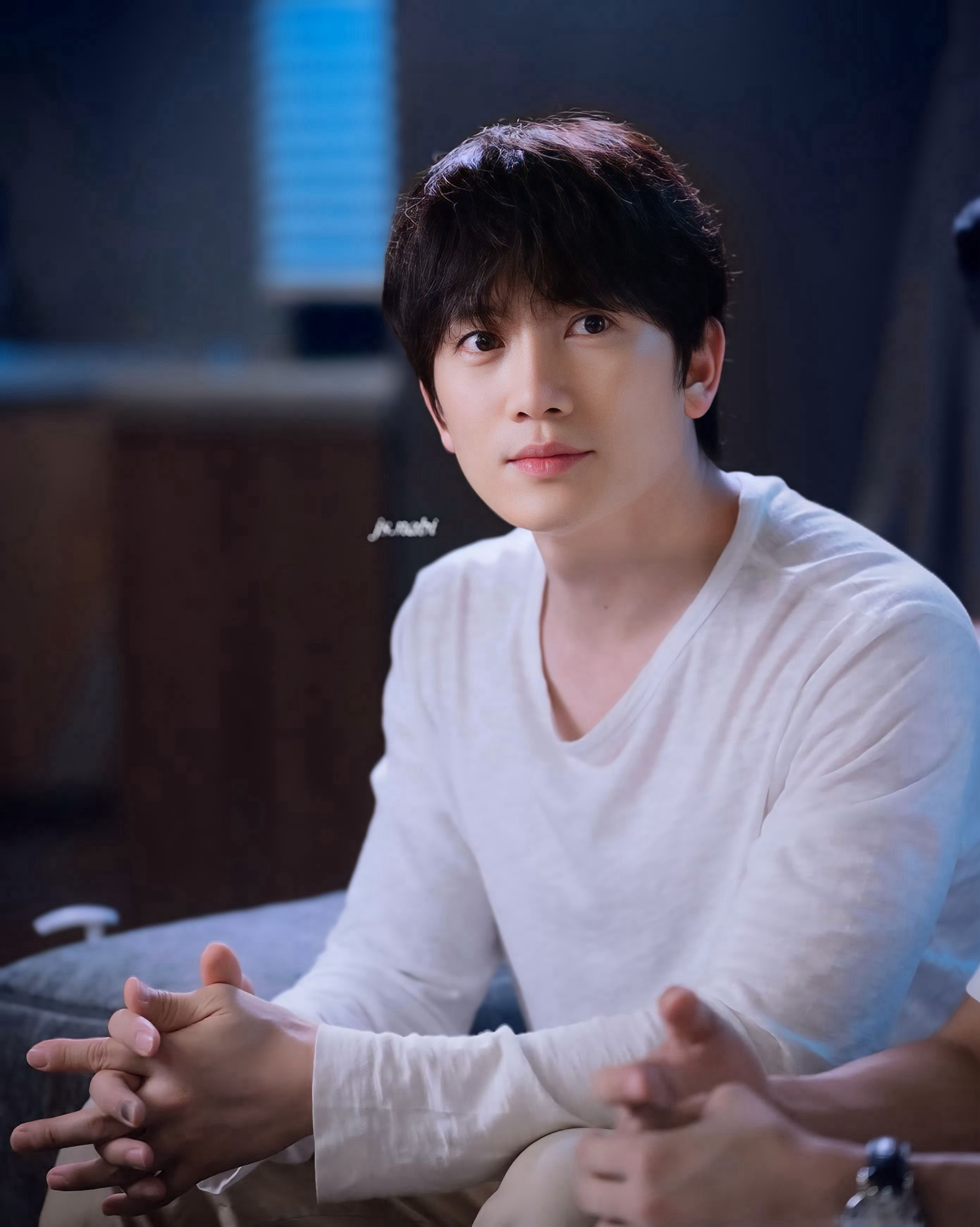 Recent activity shot of Ji Sung