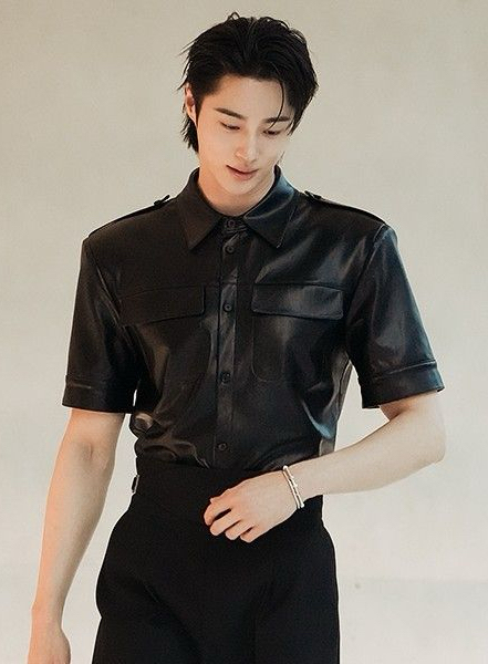 Behind-the-scenes cut of Byeon Wooseok