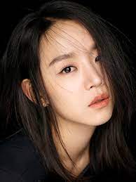 Behind-the-scenes cut of Shin Haesun