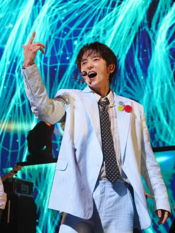 Latest photo of Lee Joongi