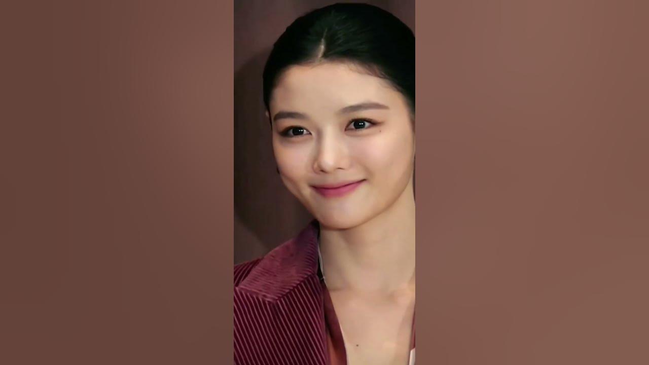 Behind-the-scenes cut of Kim Youjung