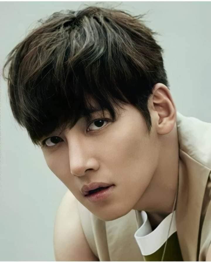 A moment captured by a fan of Ji Changwook
