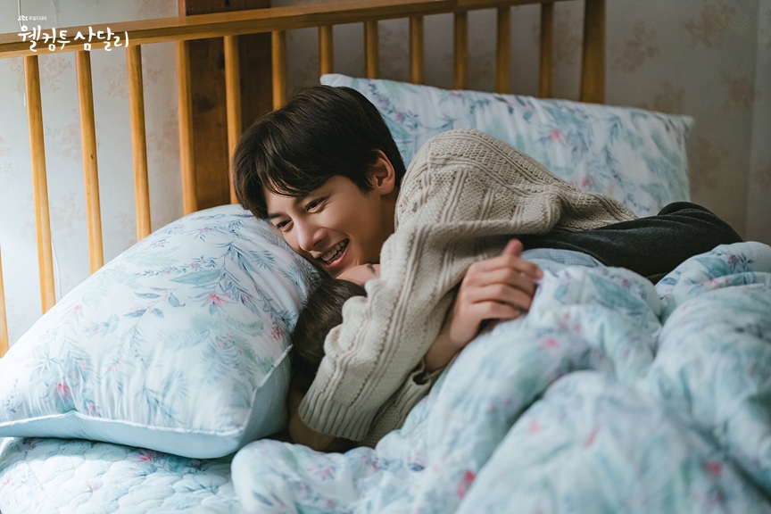 Behind-the-scenes cut of Ji Changwook