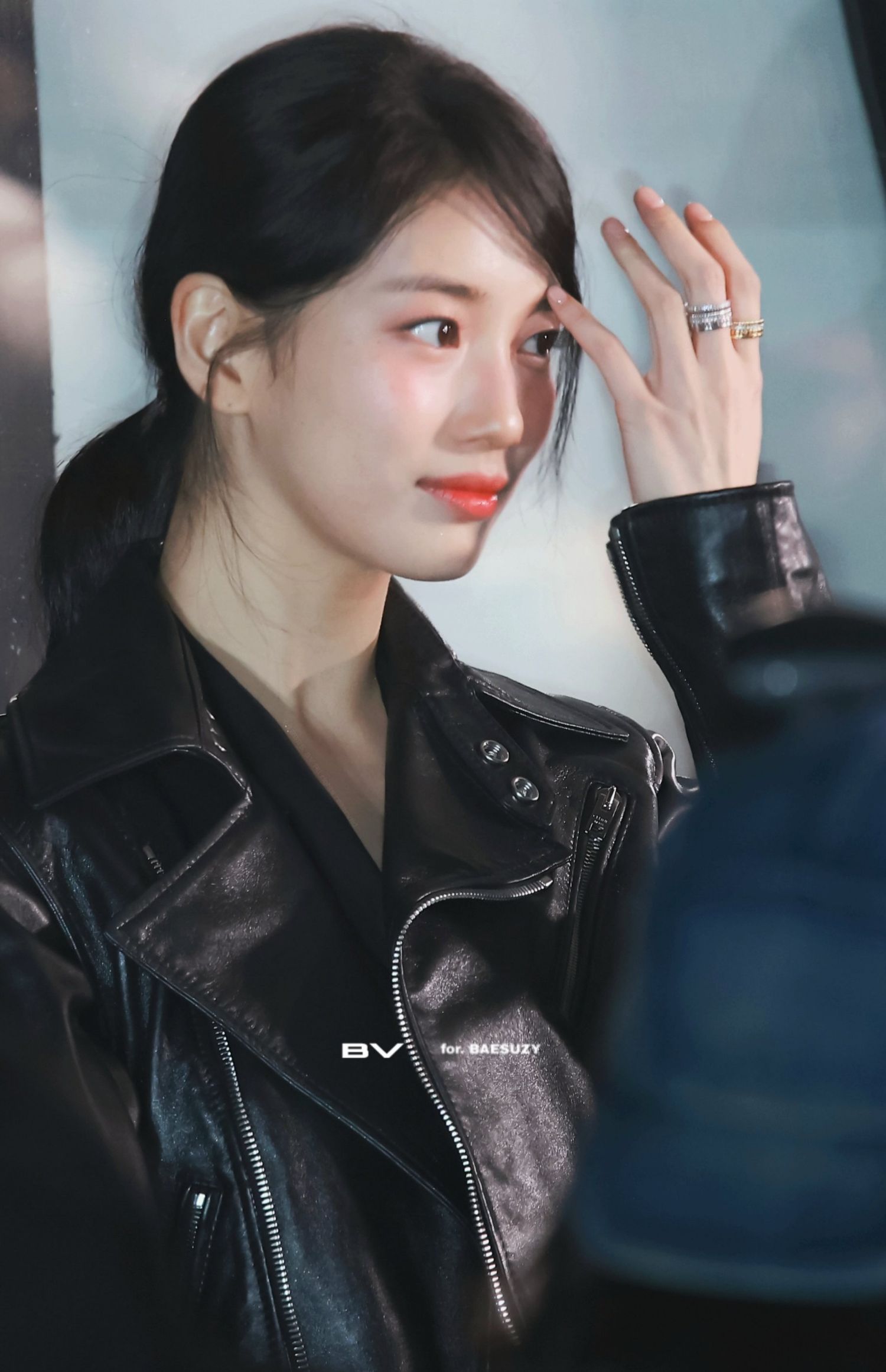 ペ・スジのビハインドカット