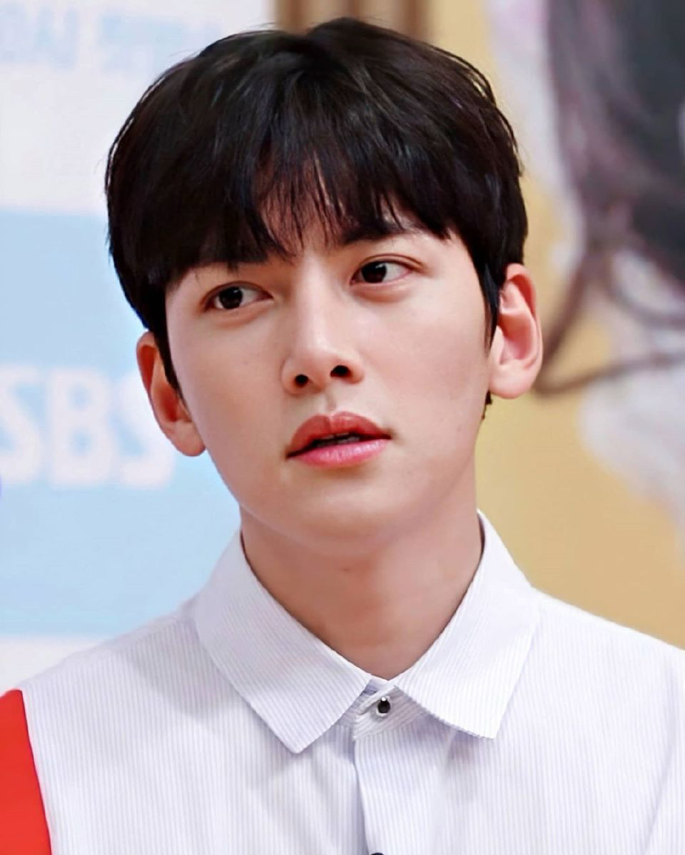 A moment captured by a fan of Ji Changwook
