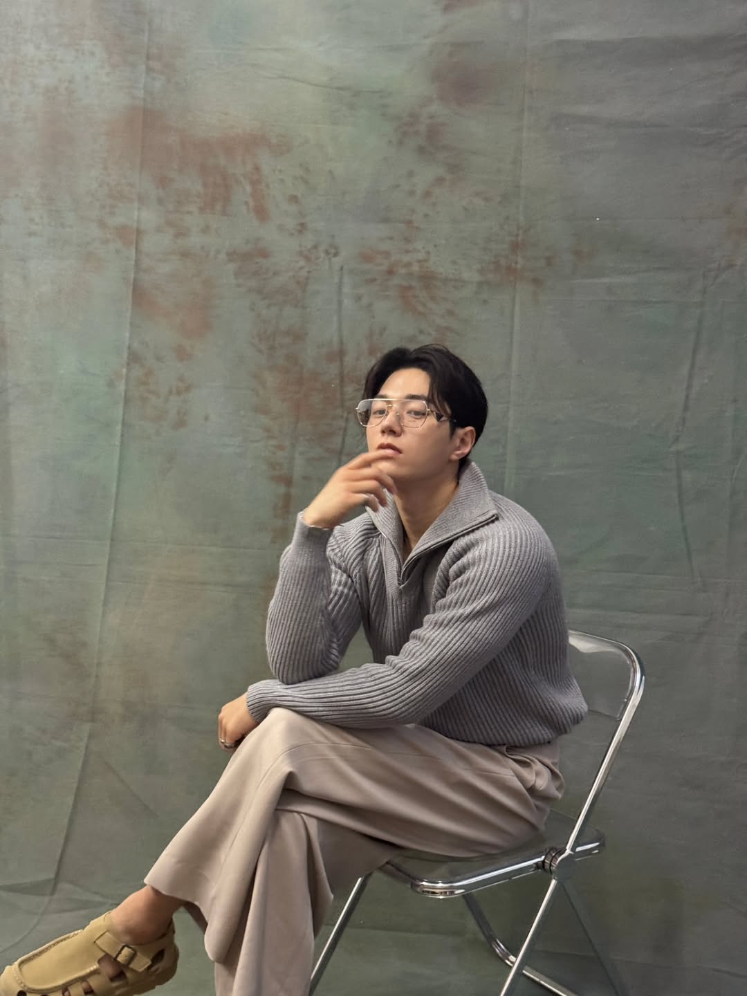 キム・ミョンス (エル)のビハインドカット