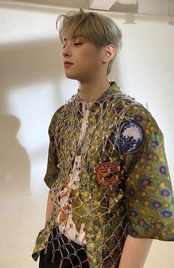 A moment captured by a fan of Cha Eunwoo