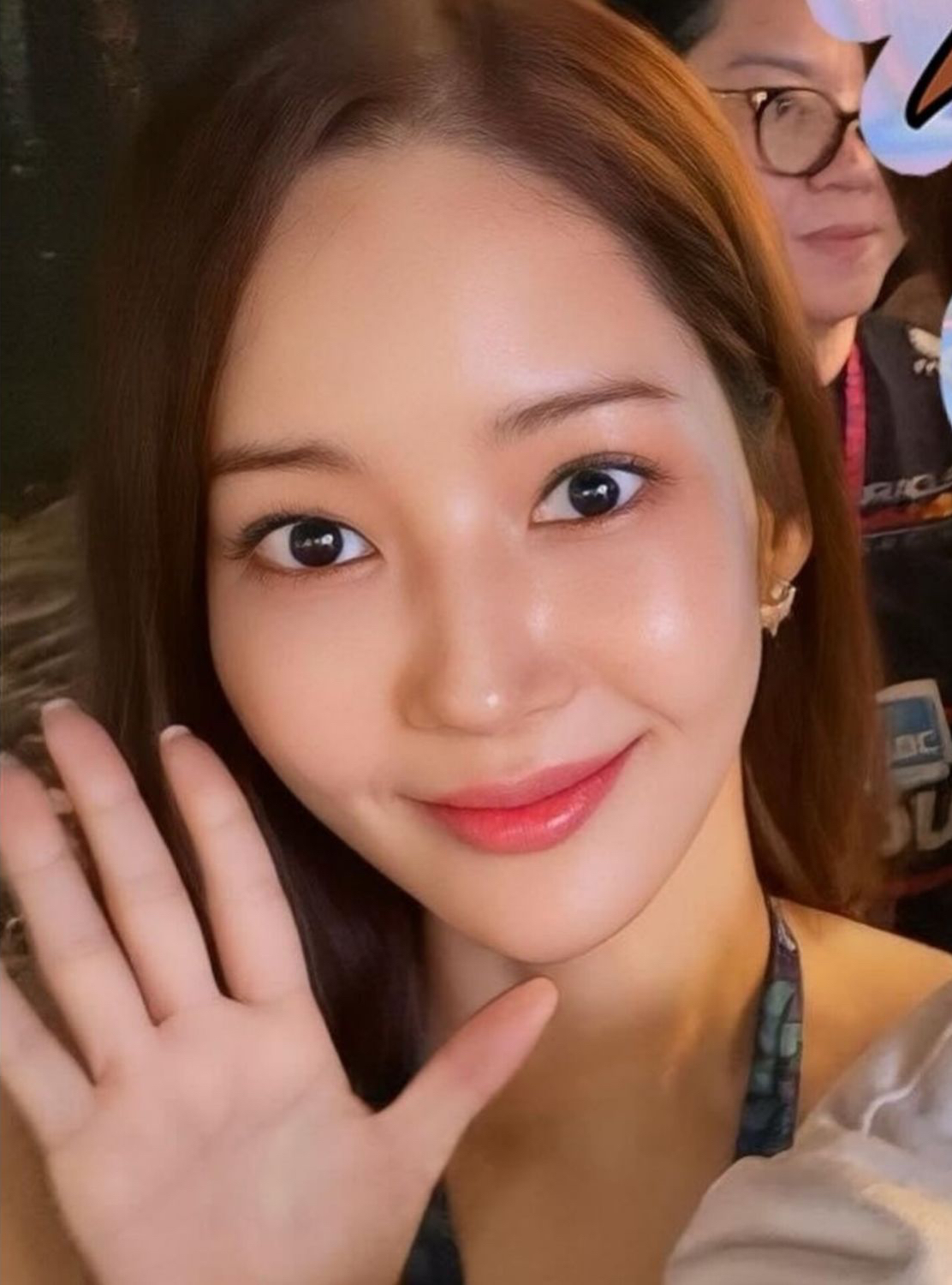 粉絲拍下的朴敏英瞬間