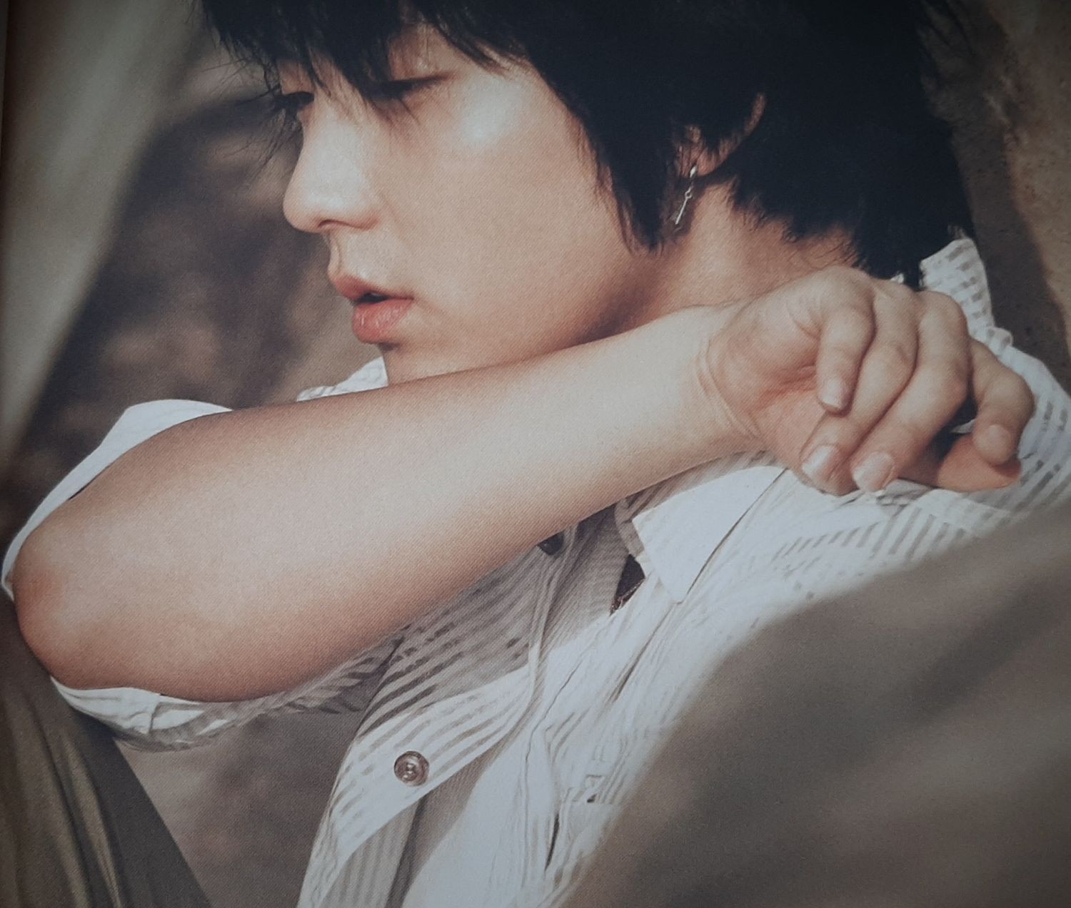 A moment captured by a fan of Lee Joongi