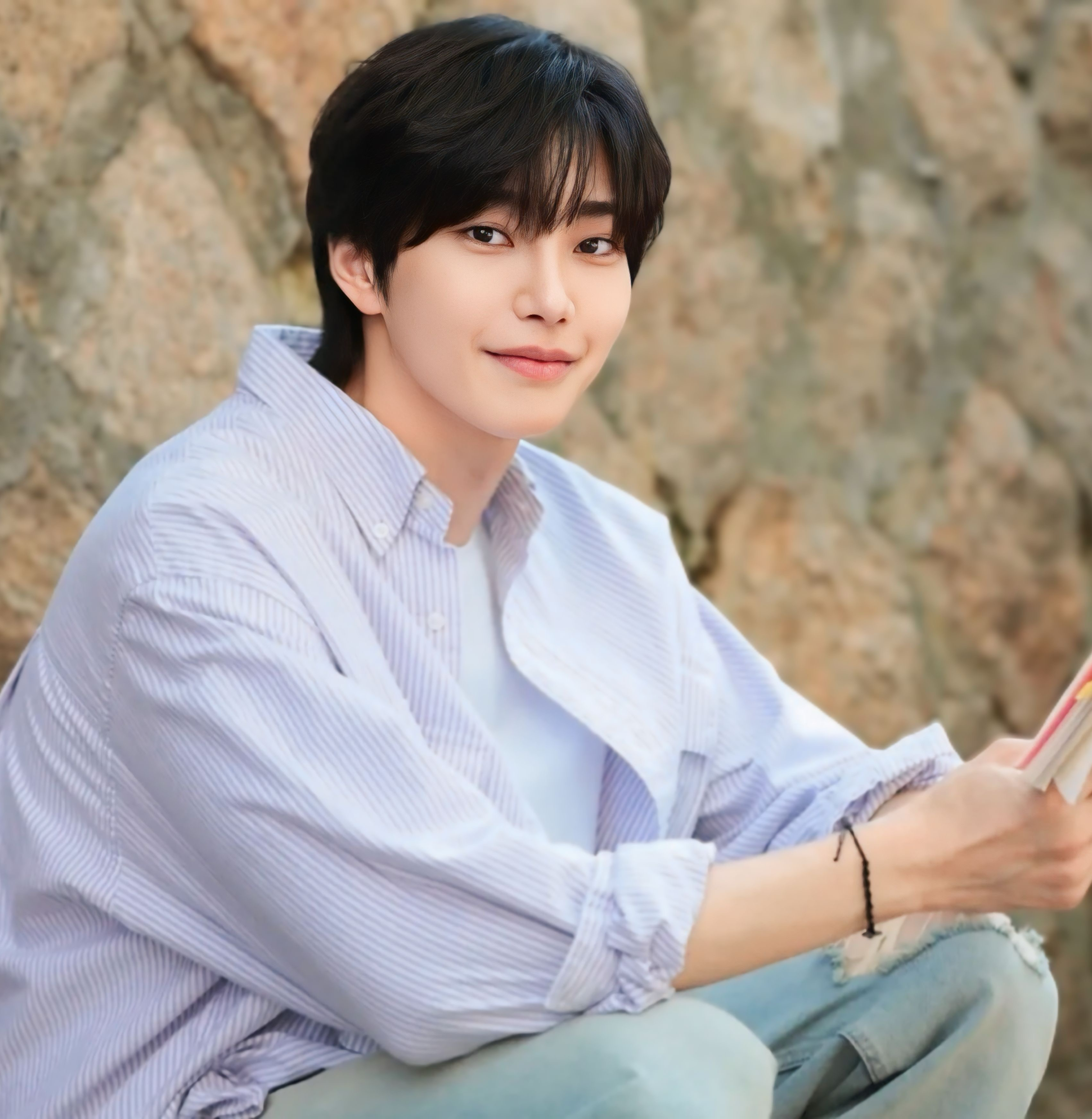 Latest photo of Kim Jaeyoung