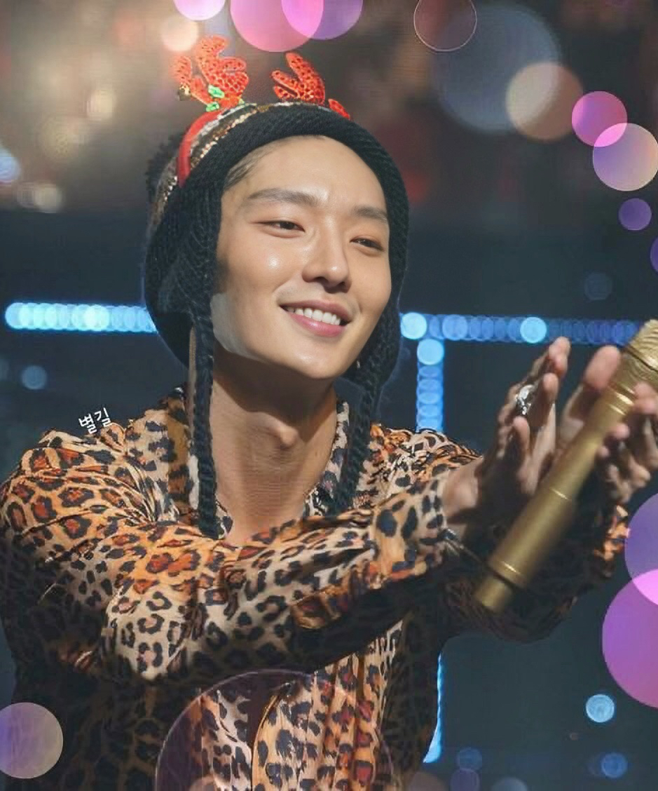 Foto terbaru dari Lee Joongi