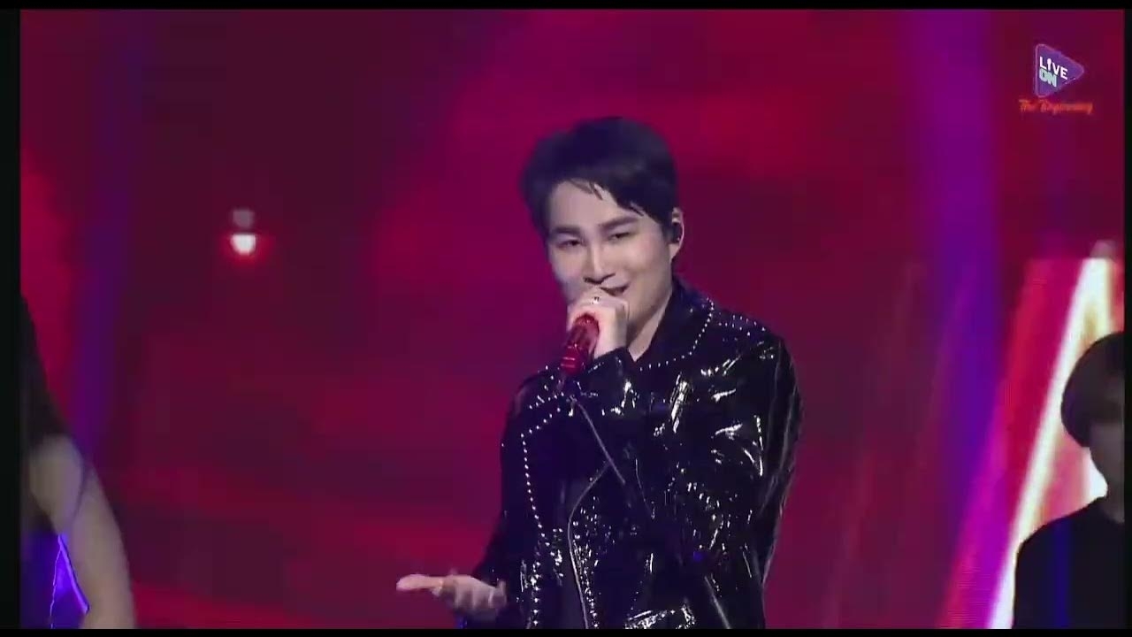 粉丝拍下的金熙栽瞬间