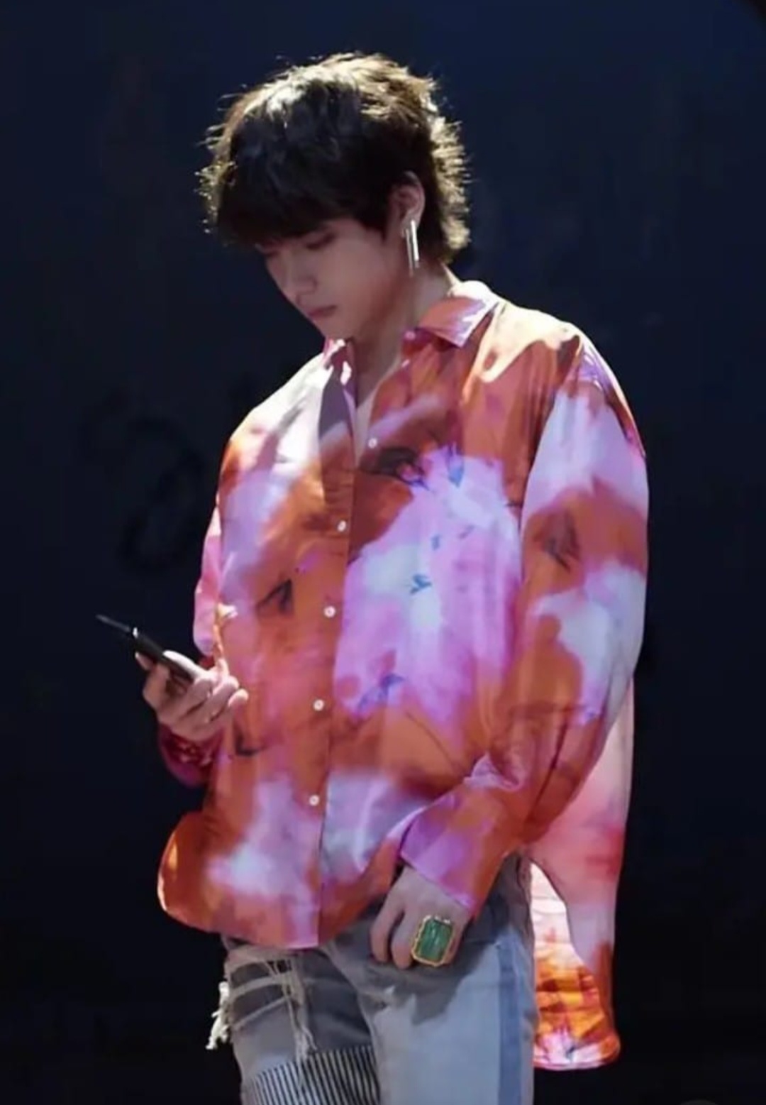 Recent activity shot of Kim Taehyung (V)