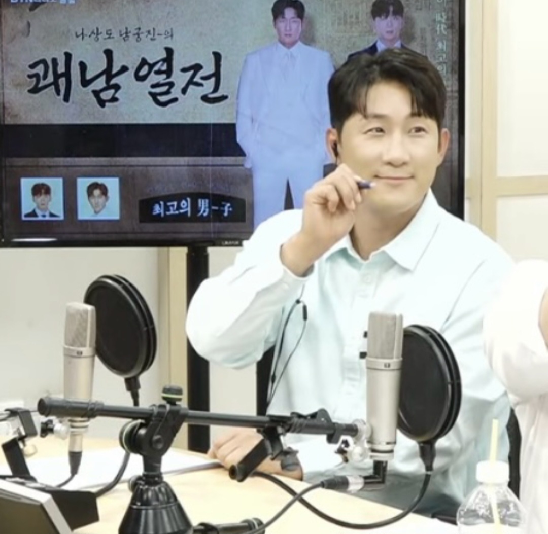 Behind-the-scenes cut of Na Sangdo